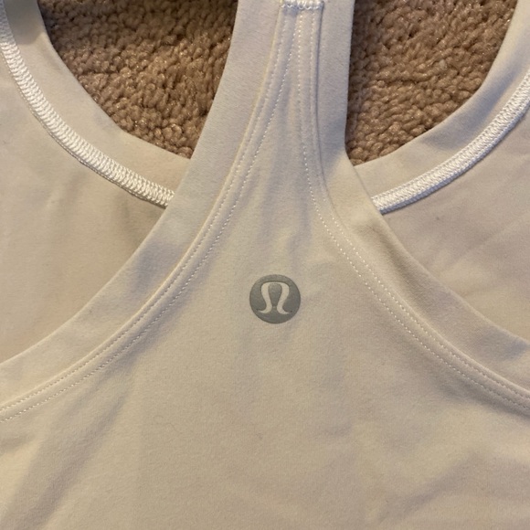 lululemon cream tank - Picture 3 of 3